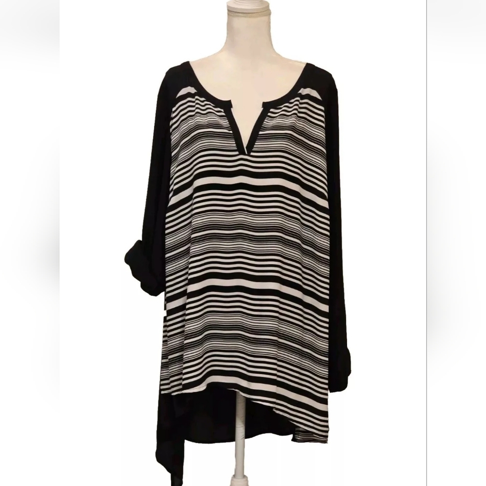 Plus Woman Lane Bryant Hi-Low Hem Blouse Top Tunoc Size 26/28 Striped/so…